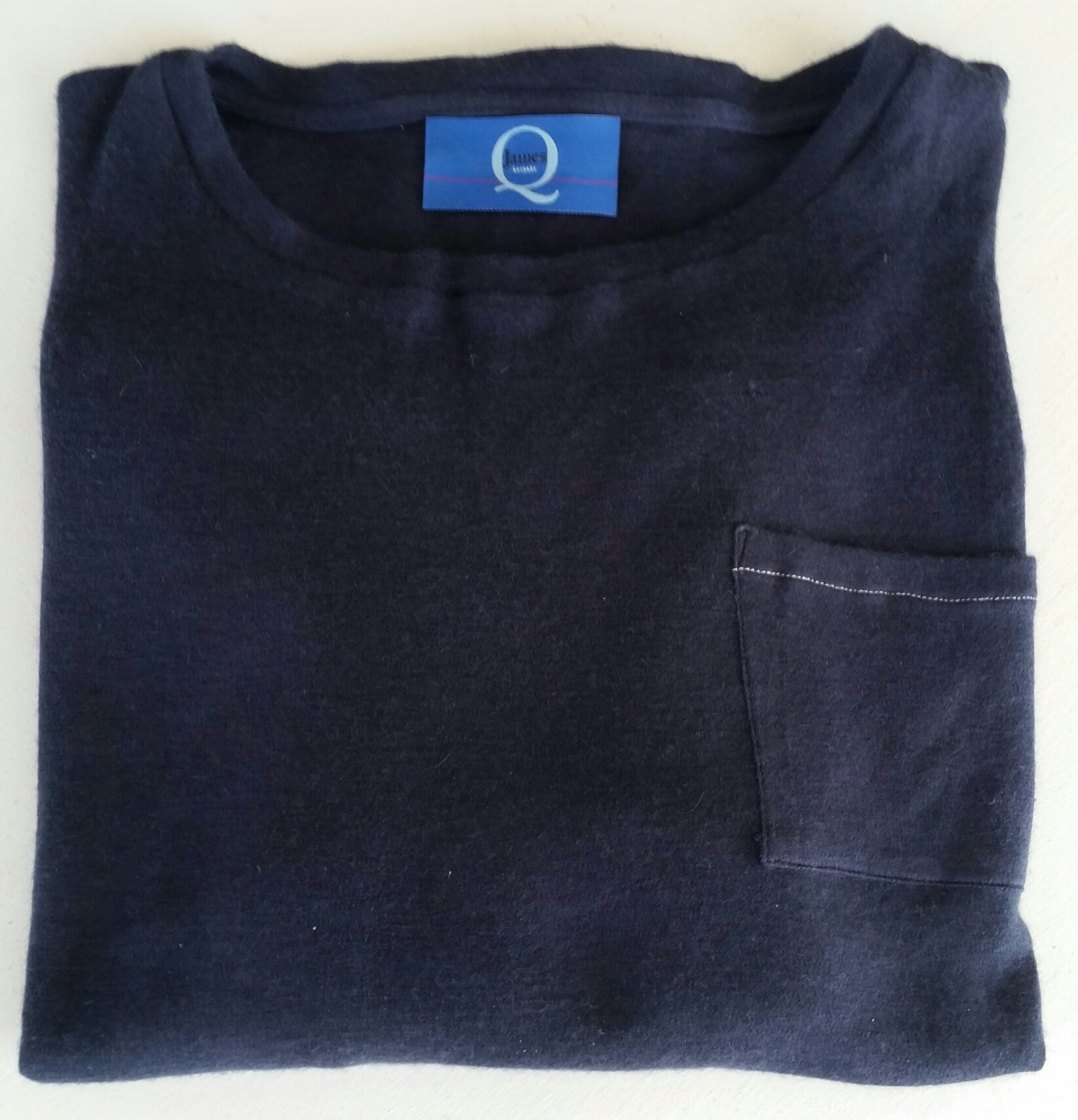 Navy cashmere knit sweater