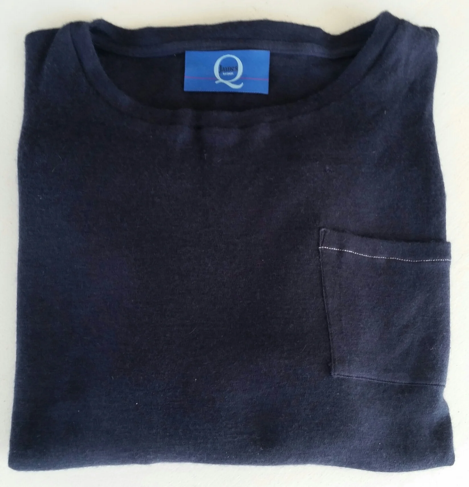 Navy cashmere knit sweater