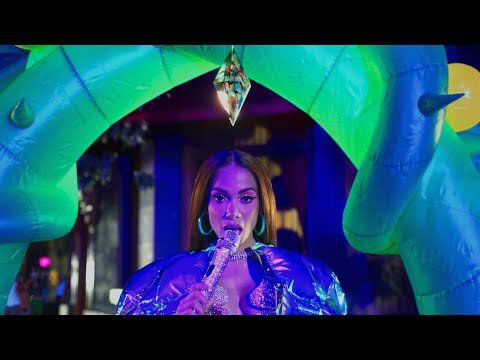 EA | The Sims™ | "Pass the Spark"