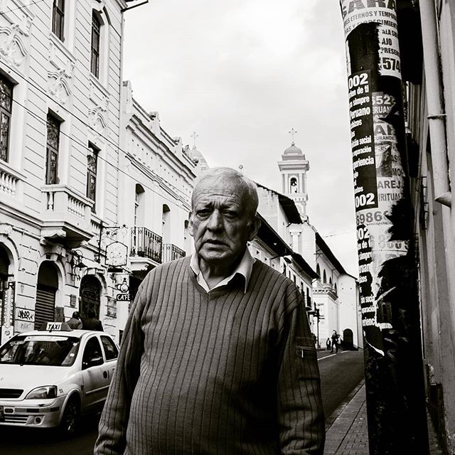 Quick street shot, #ecuador🇪🇨 2019, #streetphotography #blackandwhite #fujifilm #quito #travel