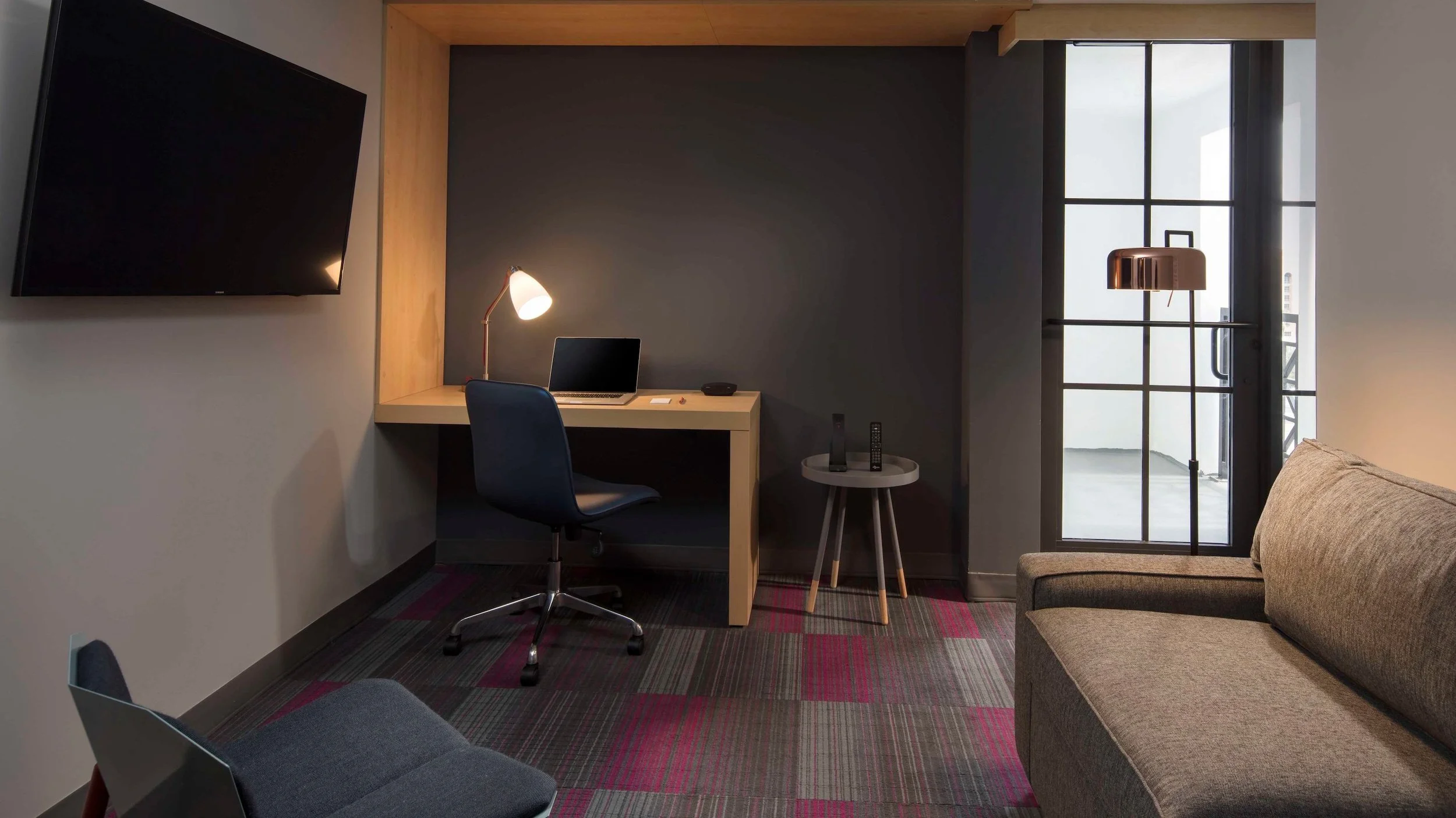 miacl-suite-living-2739-hor-wide.jpg