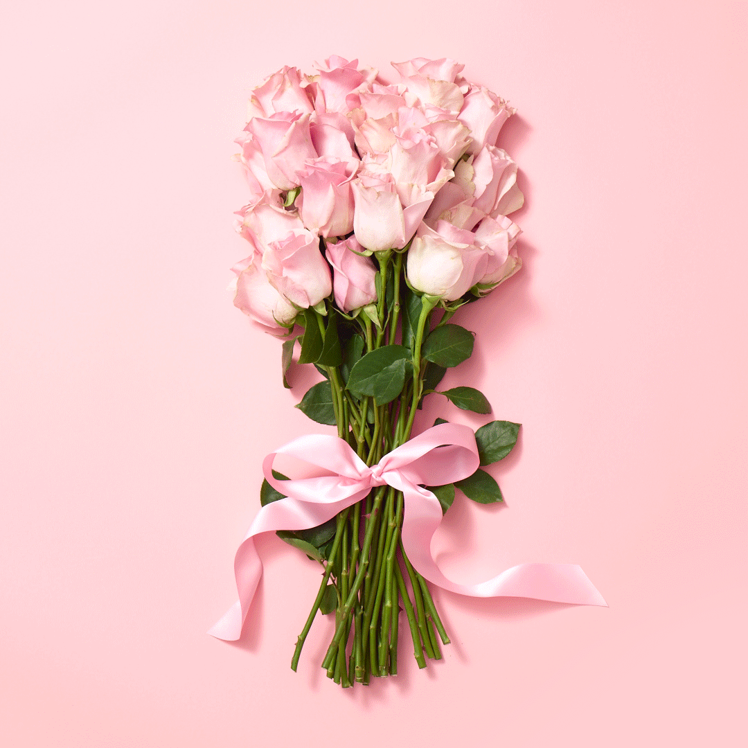 080_AD_VDAYSOCIAL_TSHIRTBRA_GIF_SHOT4_2P.gif