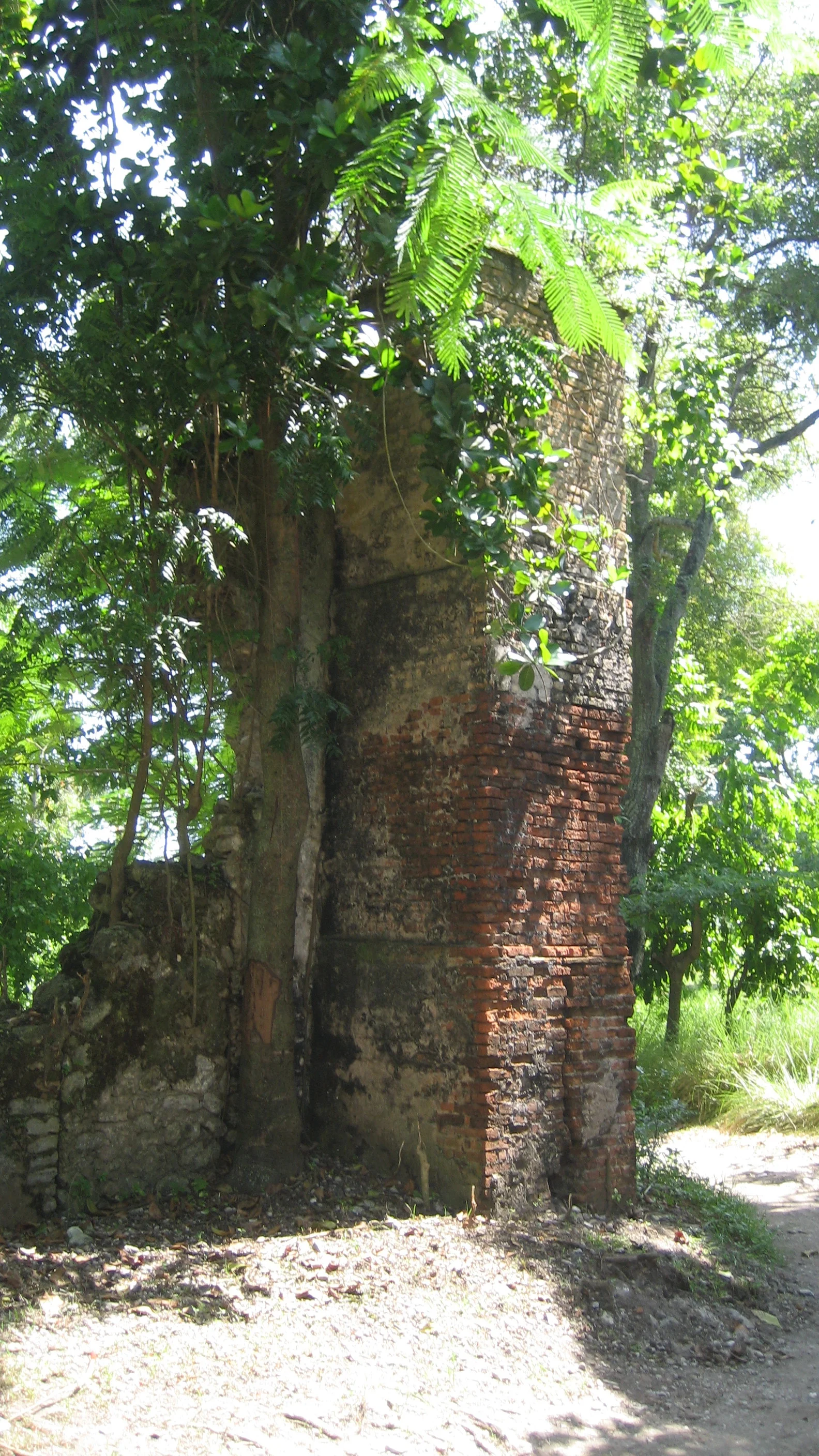 Kacondé near Ti Picot/Kakondé tou pre Ti Piko