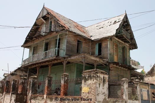 1990s--Rue 22H--now gone/maintenant disparu/kounye a detwi (Belle Vue Tours)
