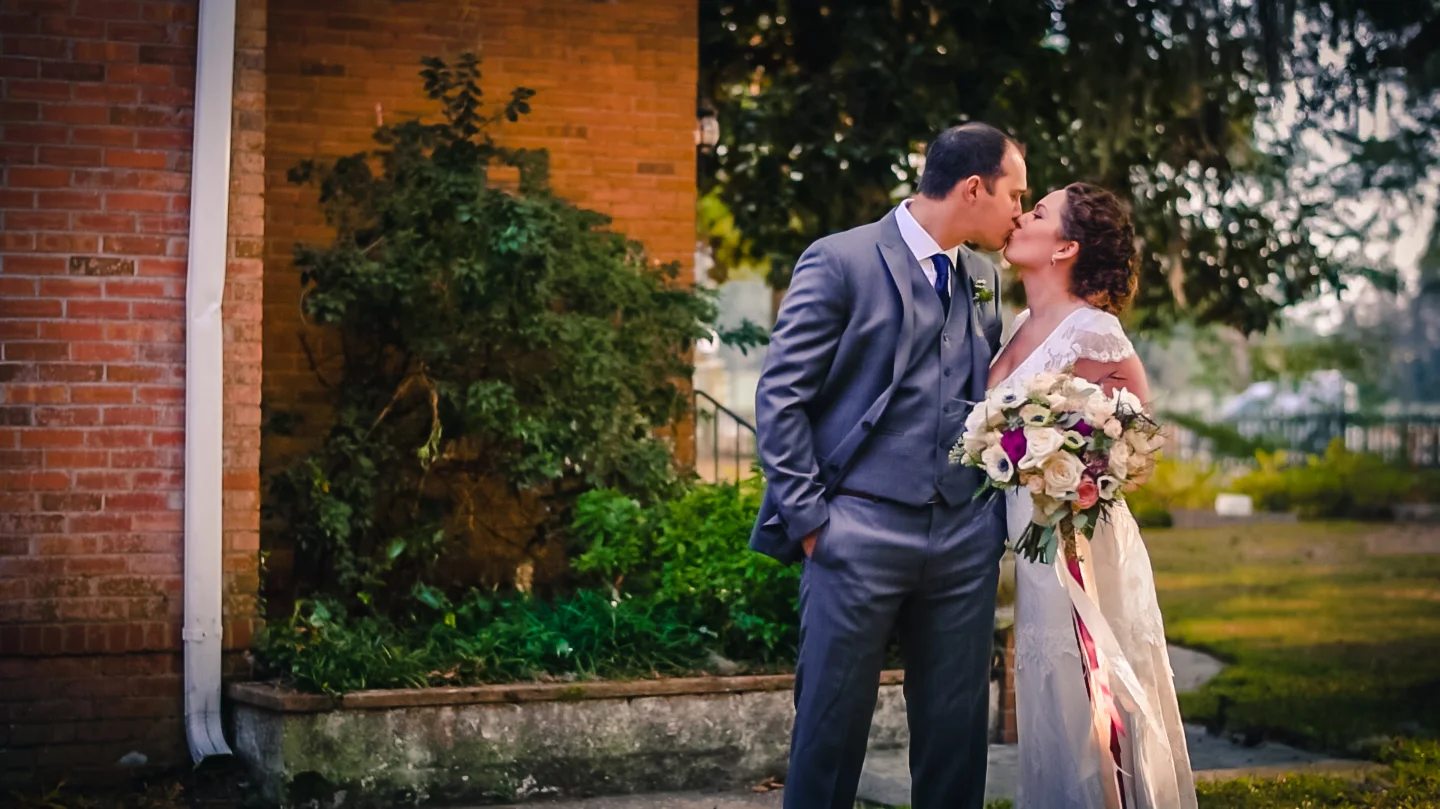 Hendy Street Wedding Stills (1 of 1)-19.jpg