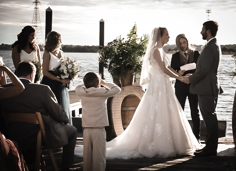 Hendy Street Wedding Stills (12 of 24).jpg