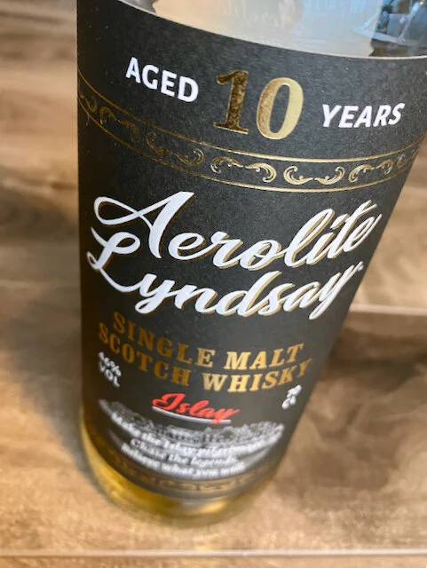 Aerolite Lyndsay Islay 10 Year Old - Throw The Cork Away and Drink (with friends)
