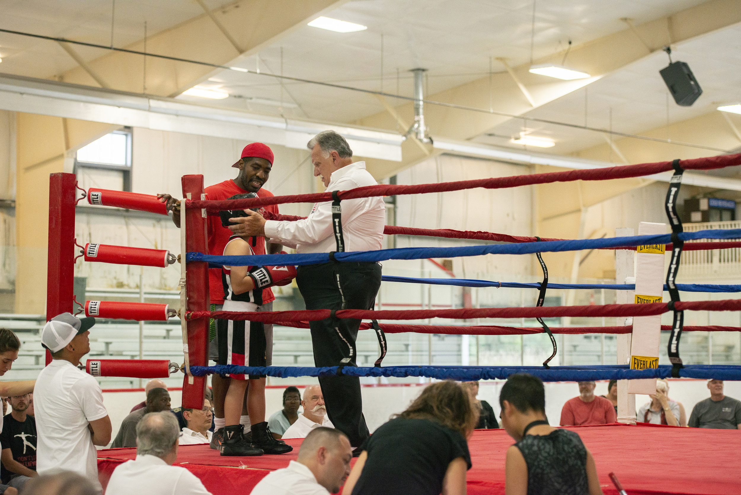 Boxing_Show_Reverie_photography_Peek-a-Boo_Boxing_Gym_River Falls.jpg