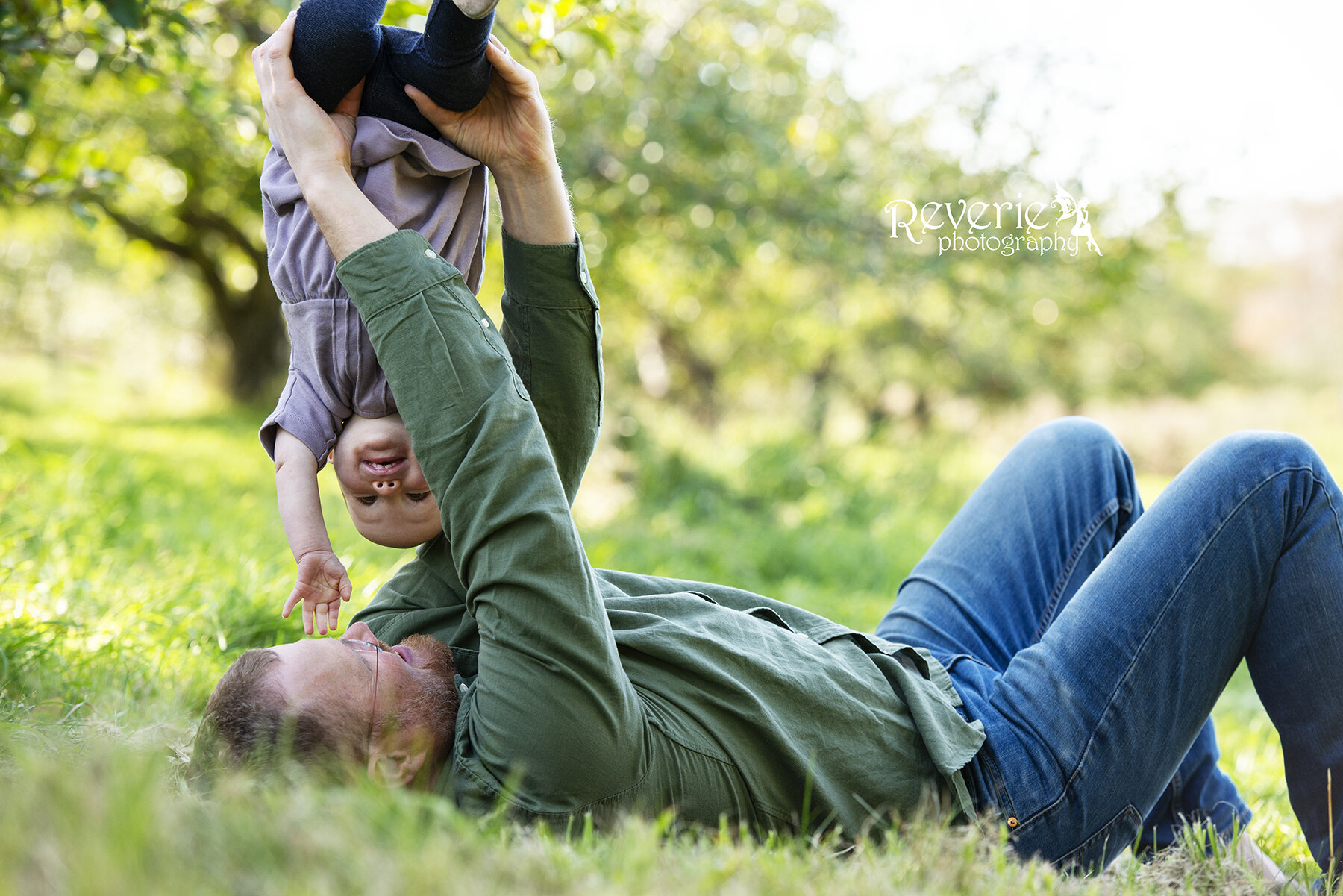 river_falls_photographer_wisconsin_reverie_rachel_paulus_family_kids_6.jpg