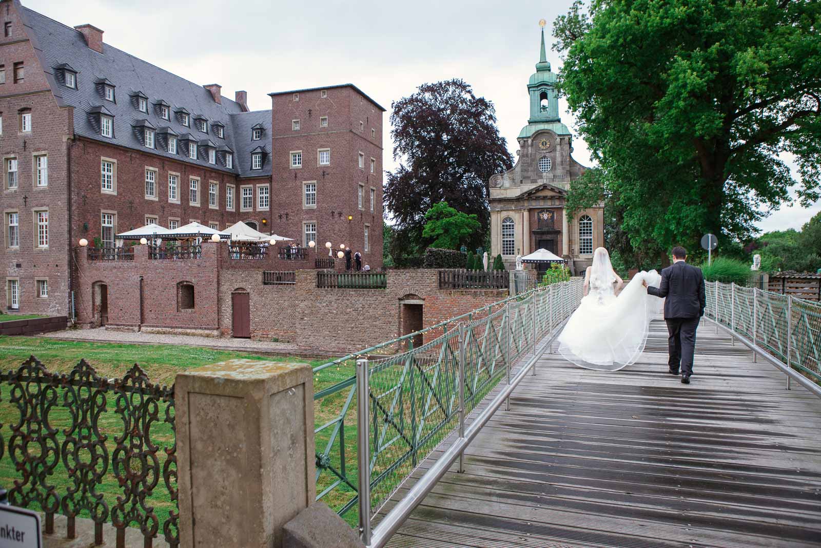 Hochzeitsfotograf Wesel - Schloss Diersfordt_083.jpg