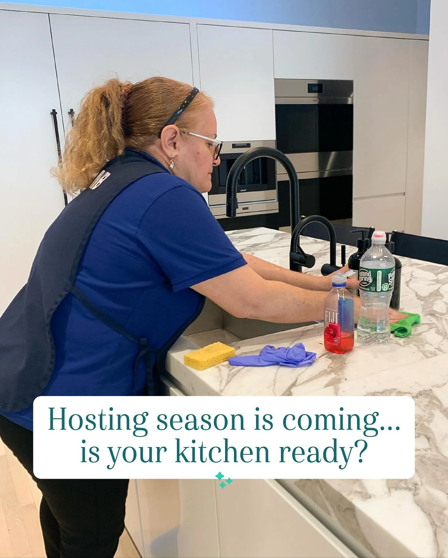 Hosting season is coming… is your kitchen ready? 🍽️✨
Before the guests (and the cooking marathons) arrive, make sure your kitchen is spotless, sanitized, and ready to shine.
From deep-cleaned ovens to sparkling sinks and grease-free cabinets