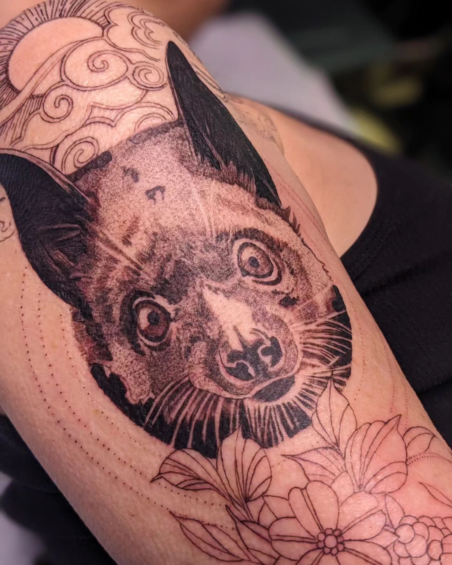 First session on this half-sleeve for @batwhisperer
Thanks for sitting so well to receive all this work today, getting it off to a great start! Also, thanks for the yummy snacks. 
.
Proud of this bat face 
.
The rest is grey lined for later, and we a