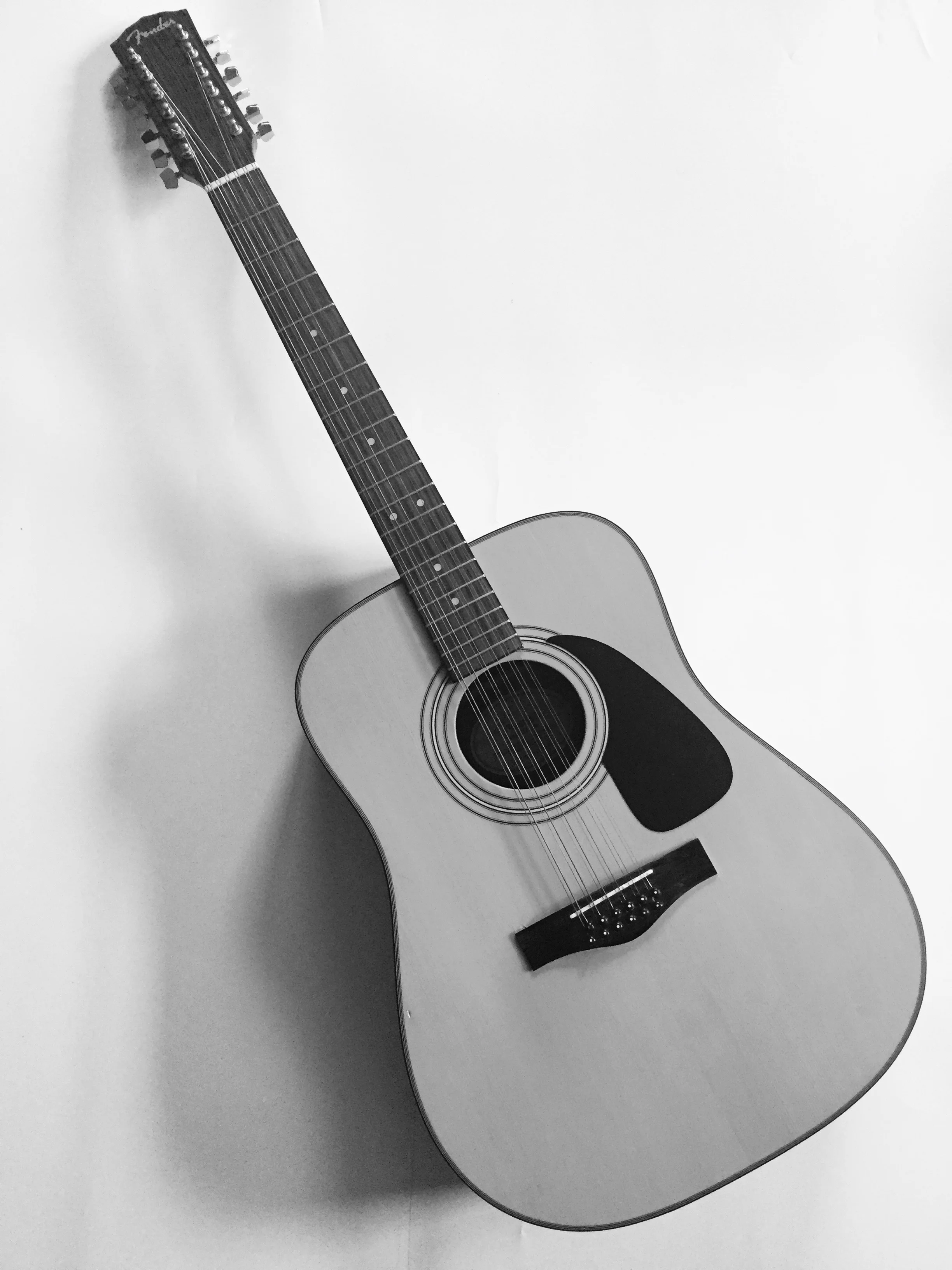 Ian Valor - Grandma's 12 String