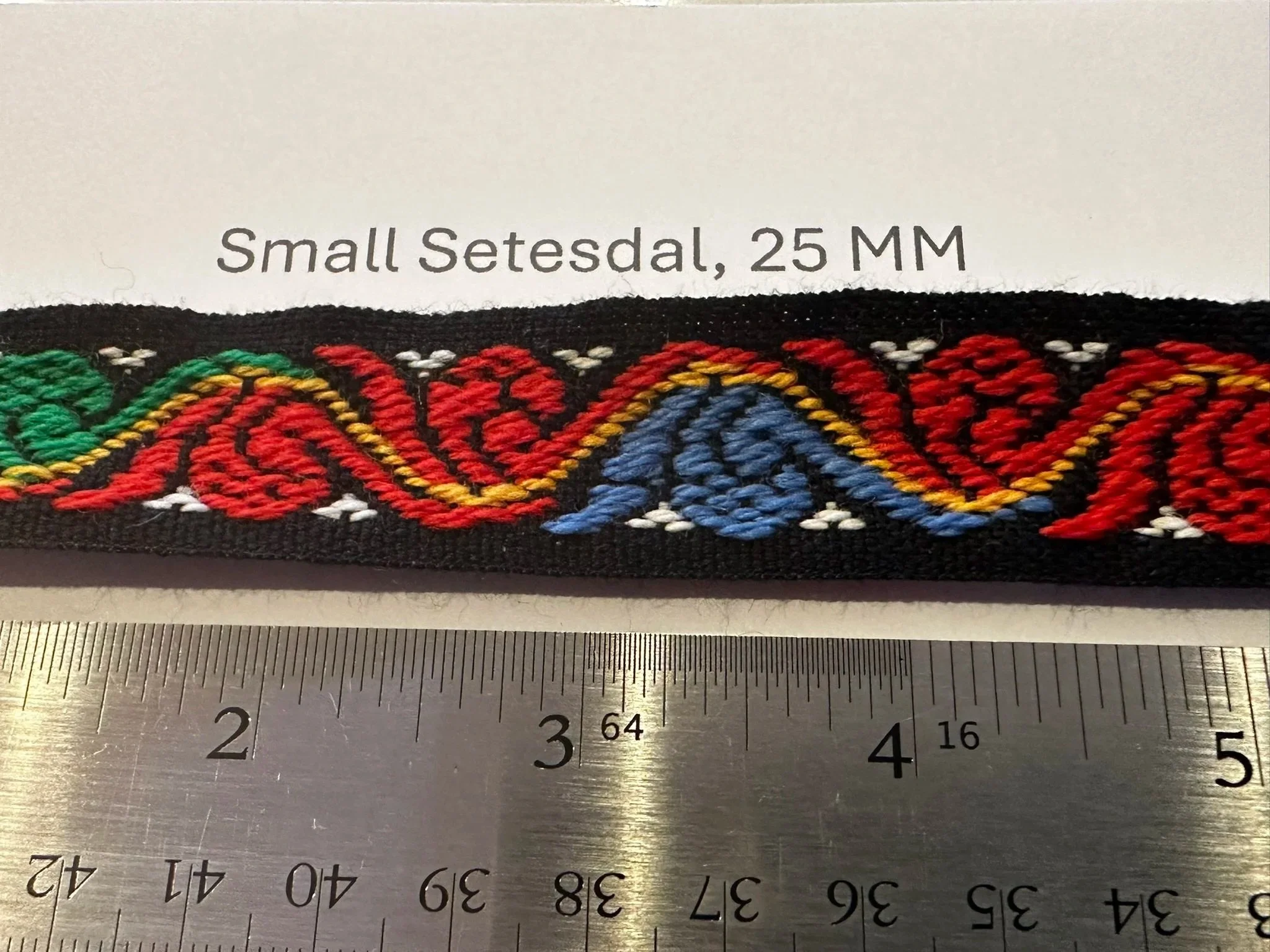 Norwegian Wool Braid 34712364 Small Setesdal 25mm