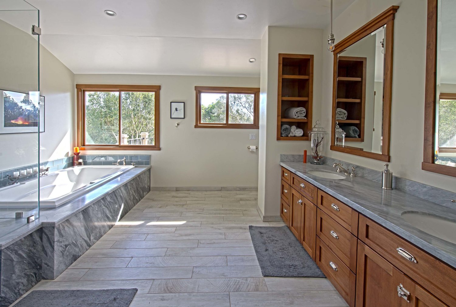 Coastal Craftsmen Master Bathroom