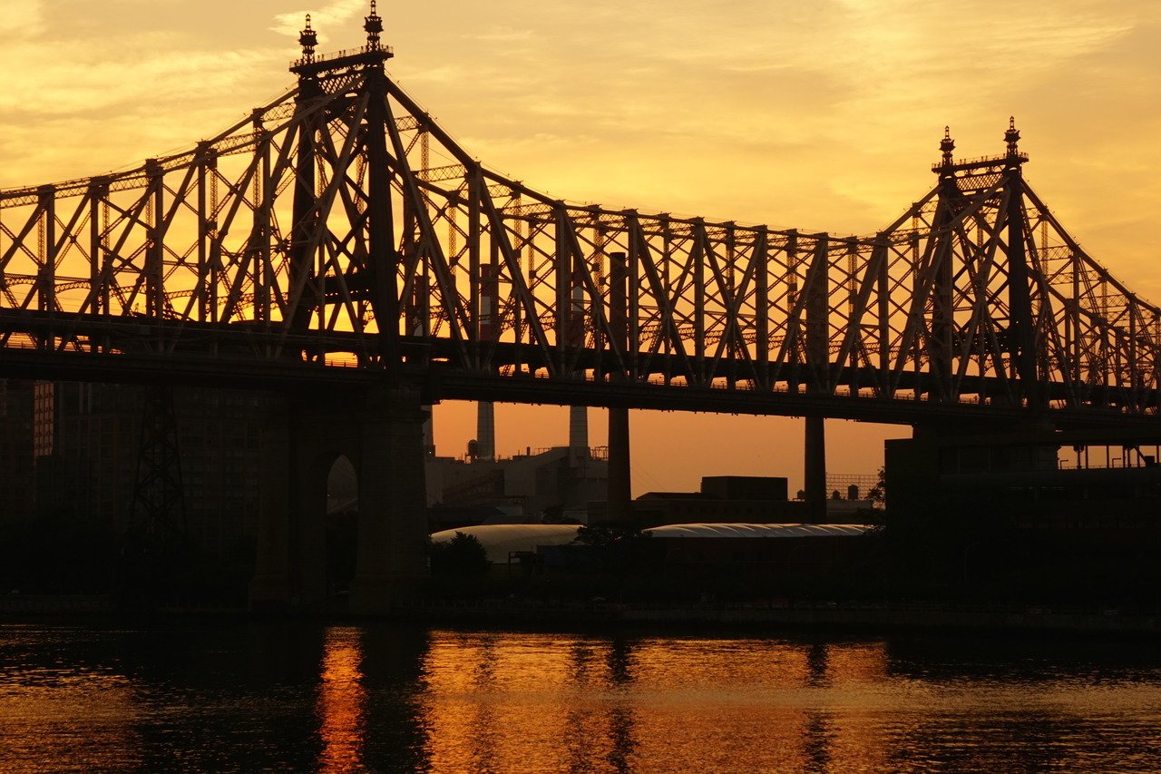 Golden sunrise at 59th Street Bridge NYC.jpg