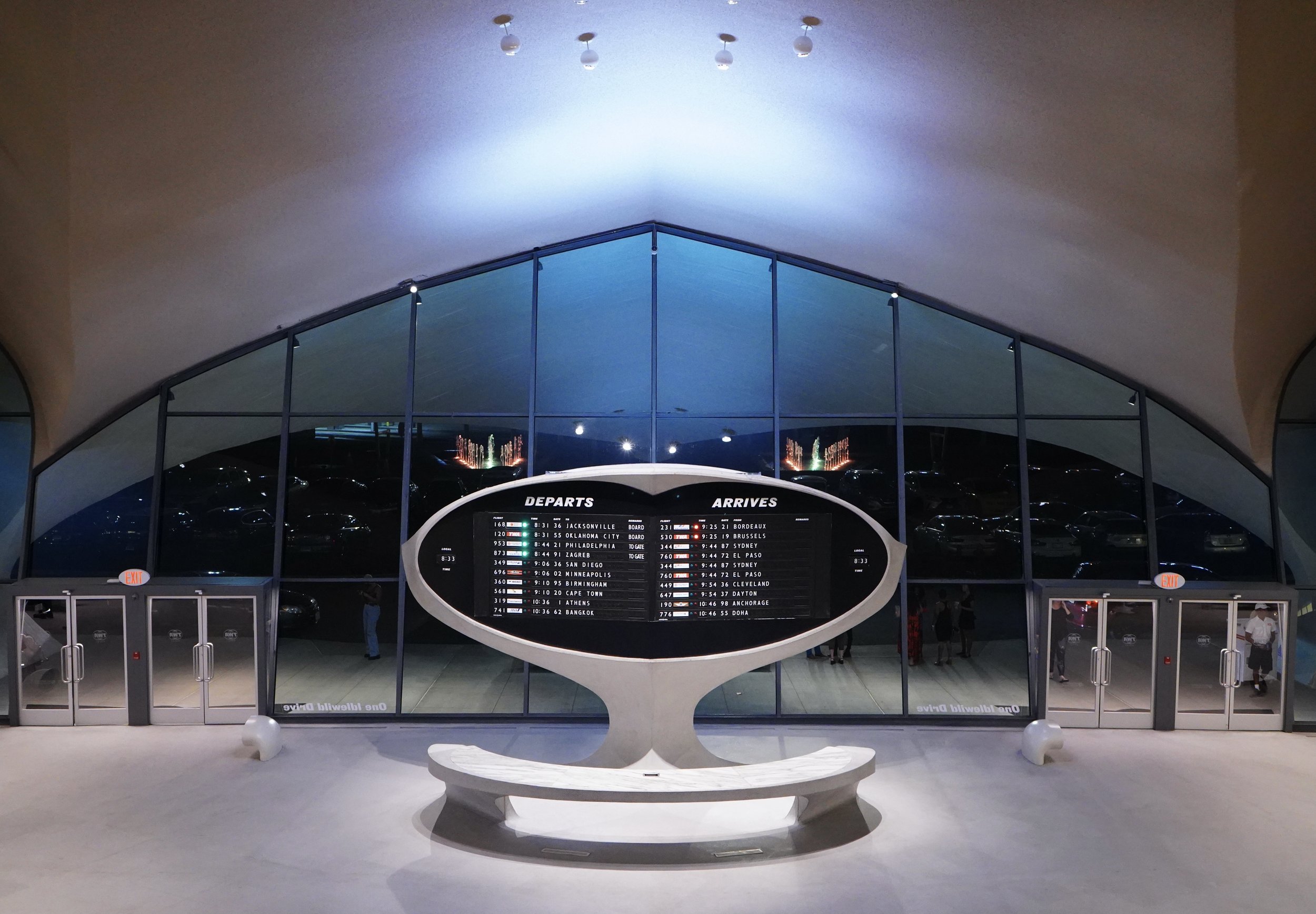 TWA Flight Centre boarding.JPG