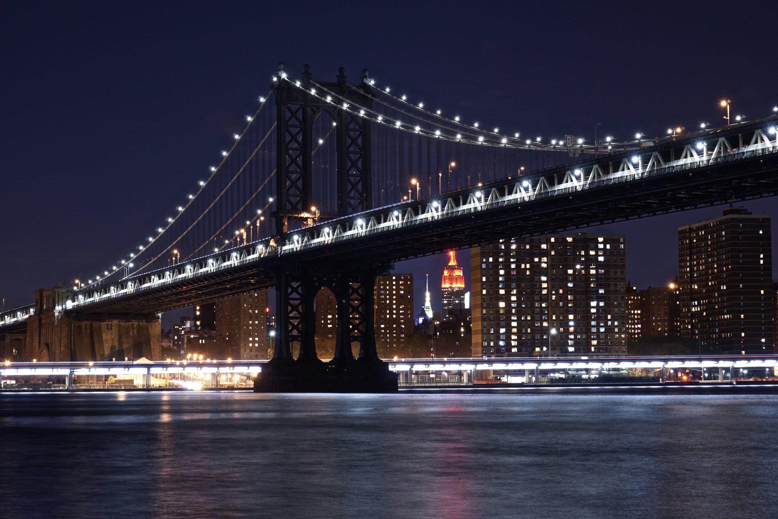 Night at the Manhattan Bridge