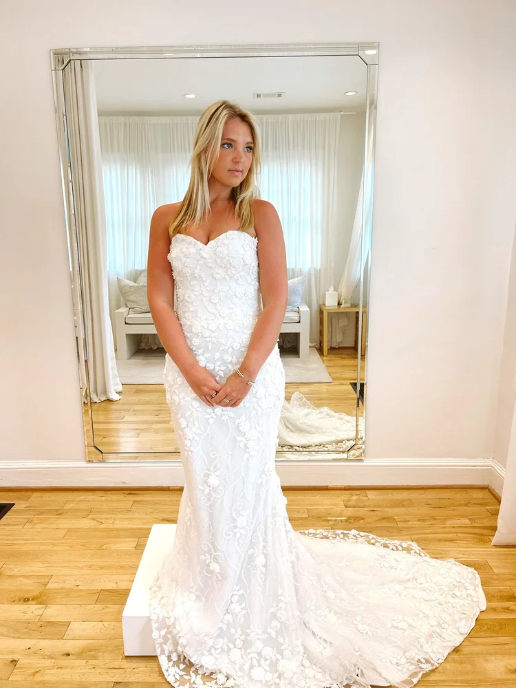 Birmingham's Only Sample Gown Shop  Birmingham Wedding Dresses | Bustle  Gowns