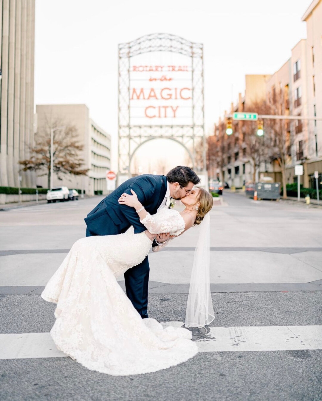 Just a little Monday wedding magic in the Magic City🤍🌇​​​​​​​​
​​​​​​​​
Photo of beautiful @hope_thompson1 and @rossdthompson222 by @ericandjamiephoto​​​​​​​​
​​​​​​​​
Vendors:​​​​​​​​
Gown: @annebarge from @bustlegowns​​​​​​​​
Photography: @erican