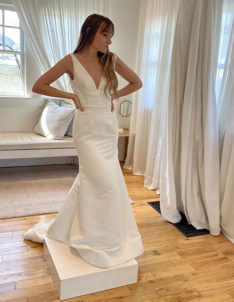 sample gowns Birmingham Wedding Dresses | Bustle Gowns - Blog sample gowns Birmingham Wedding Dresses | Bustle Gowns - Blog