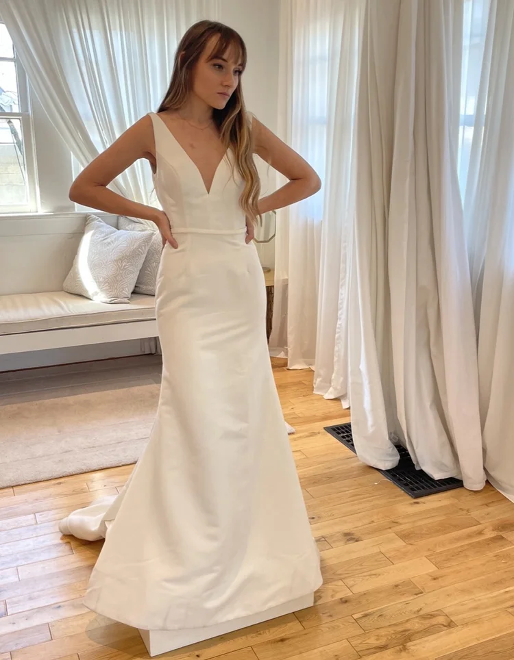 sample gowns  Birmingham Wedding Dresses | Bustle Gowns - Blog