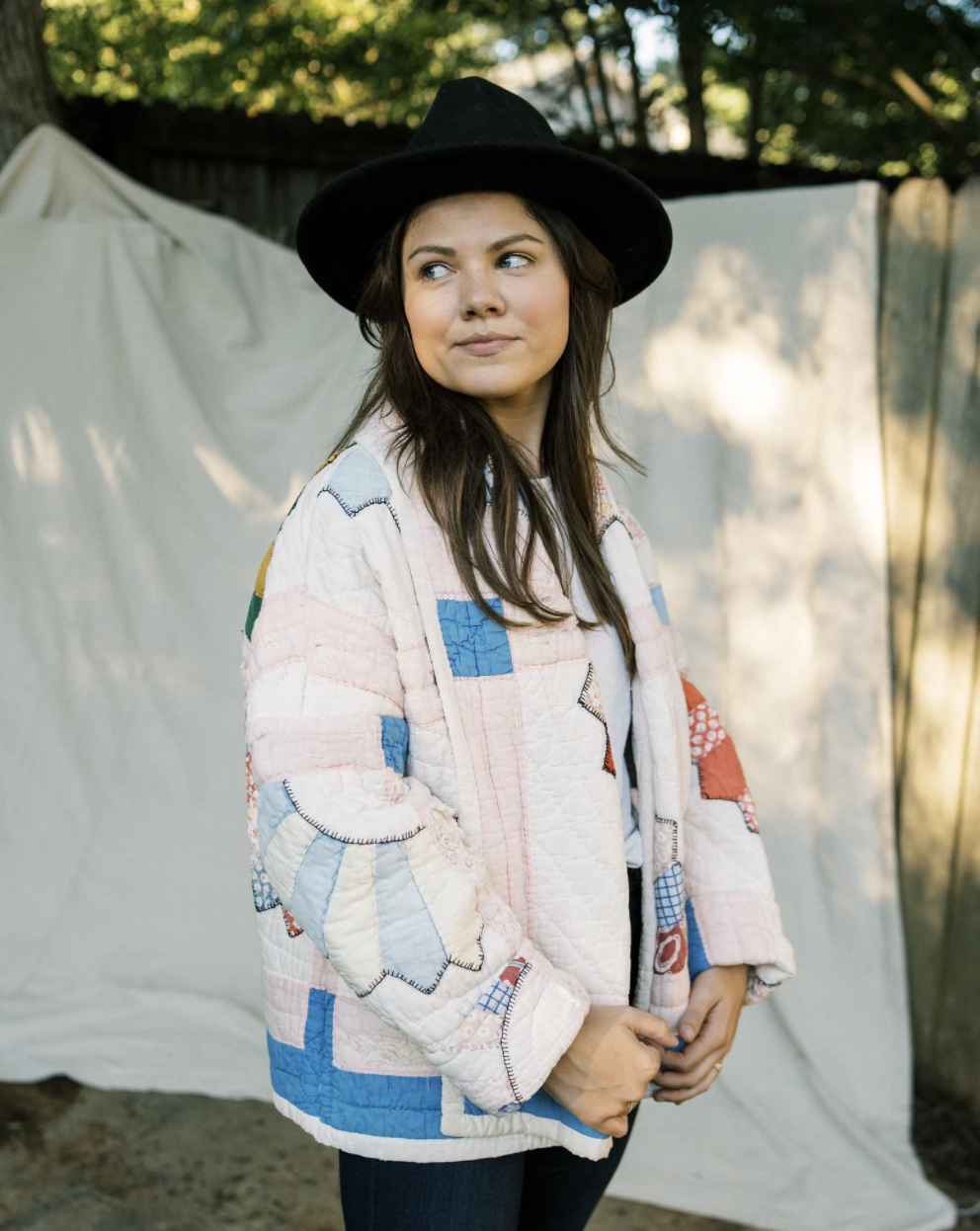  Caitlyn Ferson of Caitlyn Paige Creative shares about her vintage upcycled quilt jackets on the bustle gowns blog. 