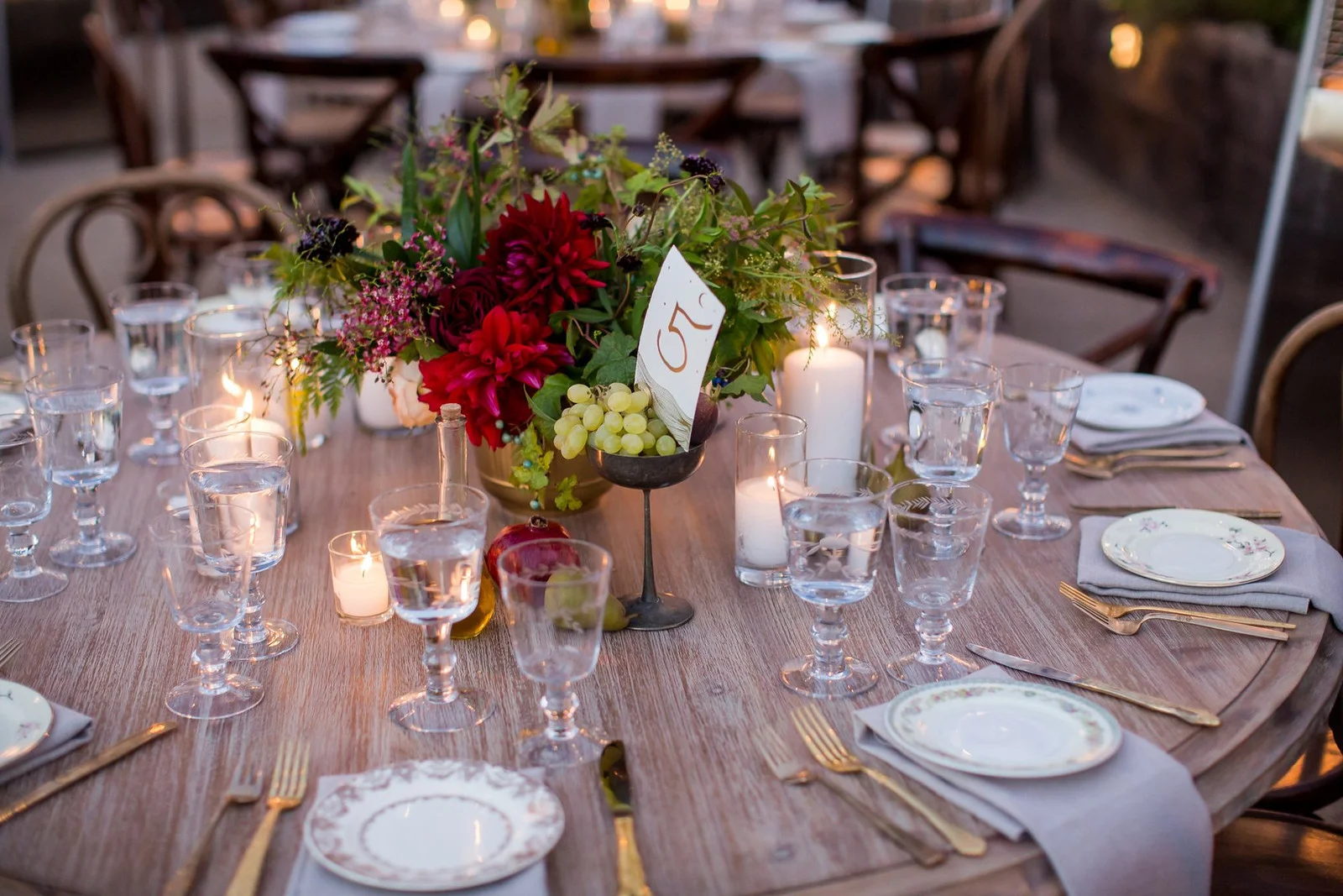 A R A N & M I C H A E L' S W E D D I N G EVENT DECORATOR CALLIGRAPHY • PENMANSHIP FLORALS BY MOON CANYON