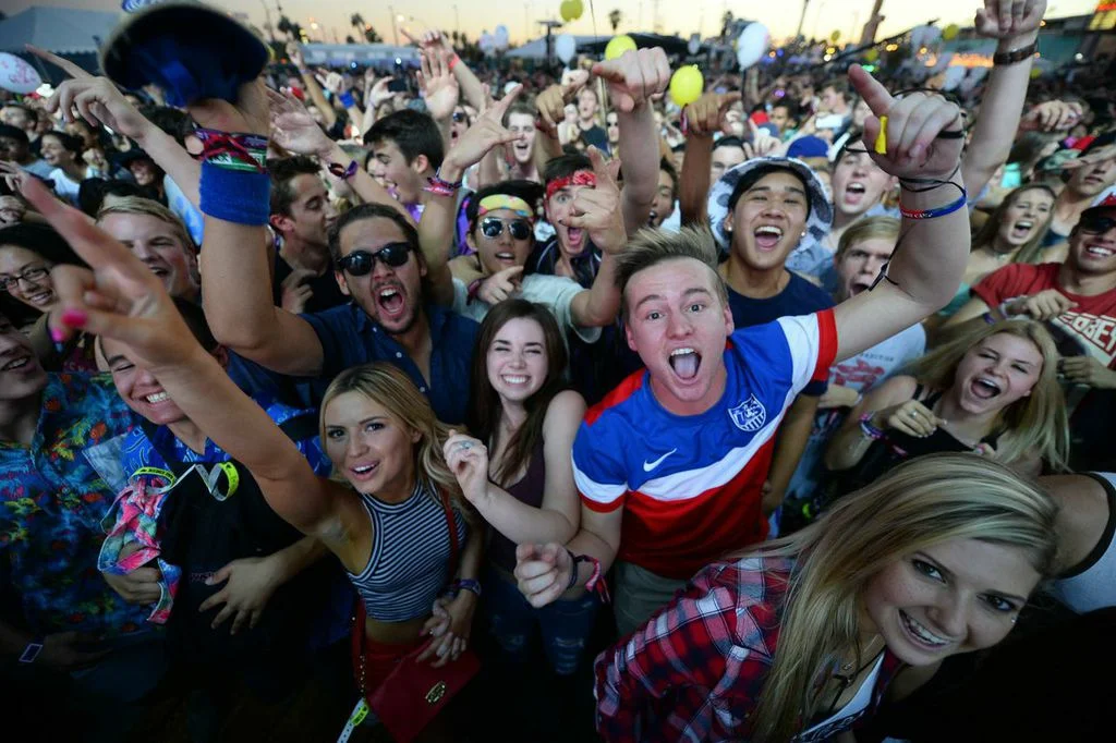  The Crowd at Life Is Beautiful  Photo Credit: Powers Imagery&nbsp; 