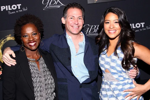   GBK CEO Gavin Keilly (C) poses with actresses Viola Davis and Golden Globe winner Gina Rodriguez at the Pilot Pen and GBK Luxury Lounge honoring Golden Globe nominees and presenters held at the W Hollywood on January 10, 2015 in Hollywood, Californ