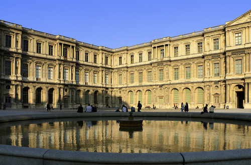  Musee du Louvre! Photo Credit: Paris Tourist Office - Photographer : Sarah Sergent 