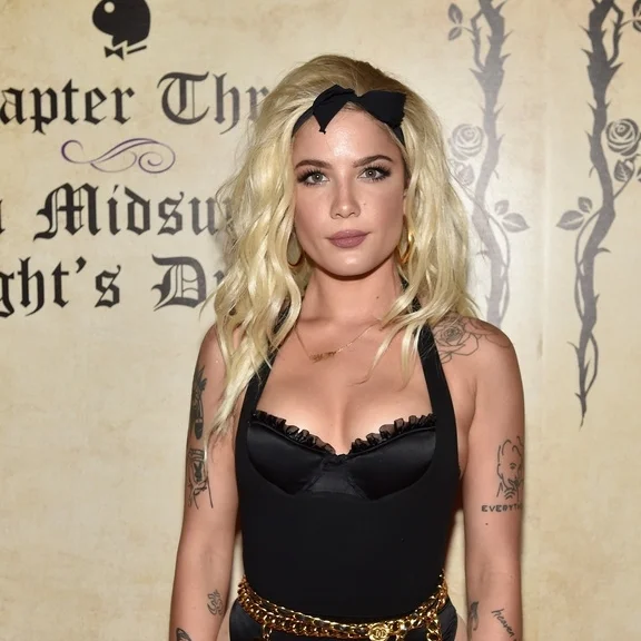 Halsey Looks Stunning Sexy Black Lingerie at Playboy's Midsummer Night's Dream Party in Vegas