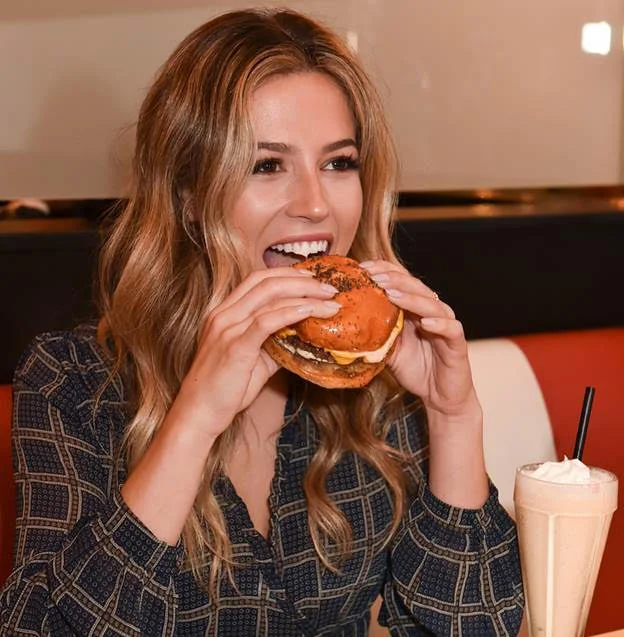 Kristina Schulman of the Bachelor dove into an Easy’s burger and Roundtine Milkshake at the opening of Easy’s Diner Chelsea Kane attended the opening of Easy’s Diner. Photo Credit: Tap Studios, Michael Bezjian