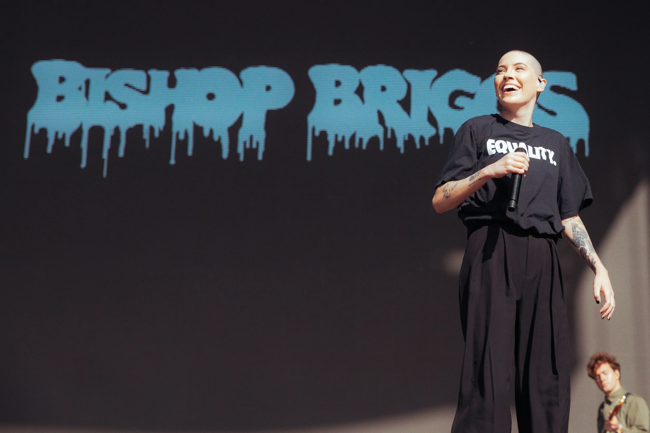 Bishop Bridge brought out a choir during her high-energy performance! A crowd favorite and a stand alone move for the trendsetting performer. Photo Credit: Nisha Gulati (Latitude 38 Team)