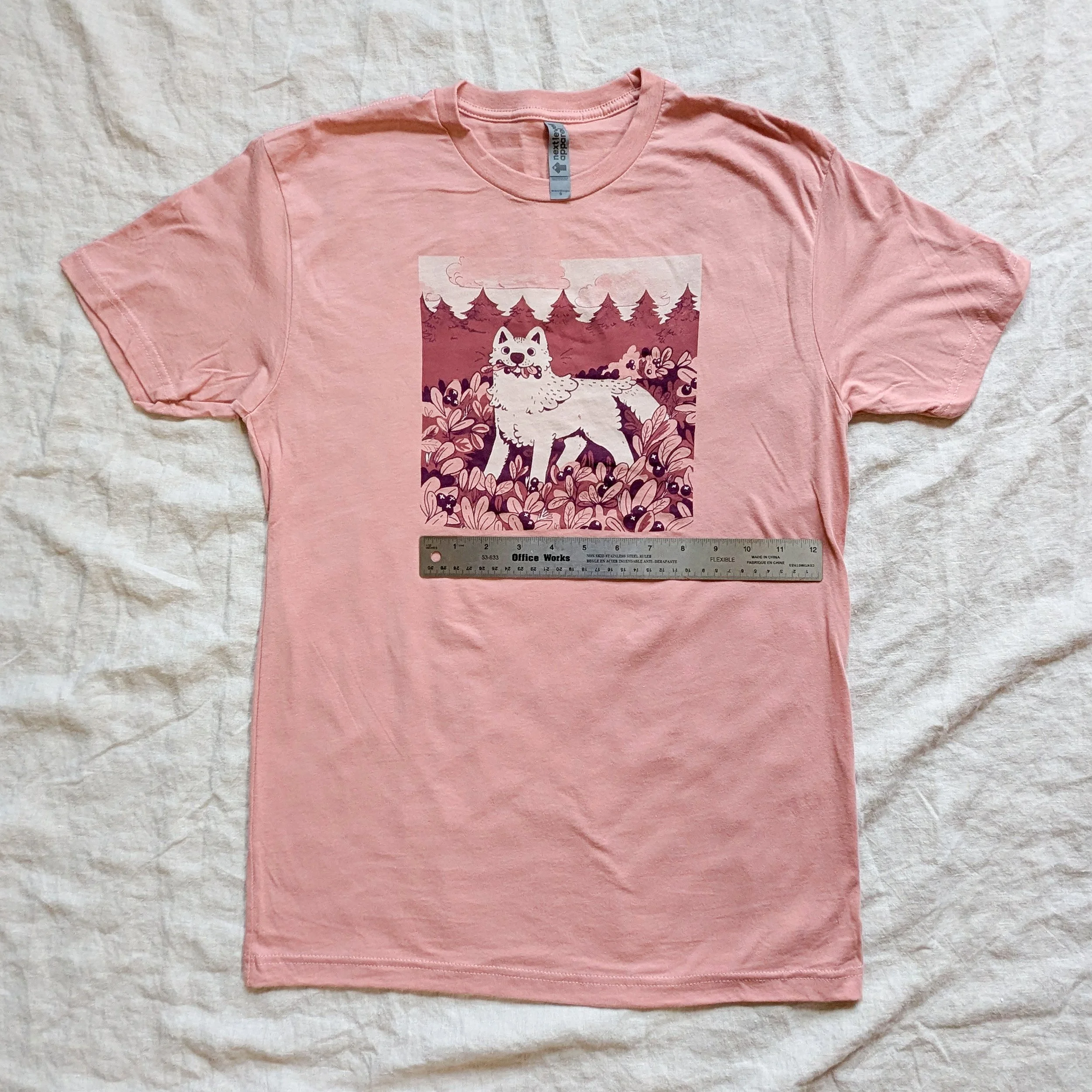 pinkblueberrywolftee2.jpg