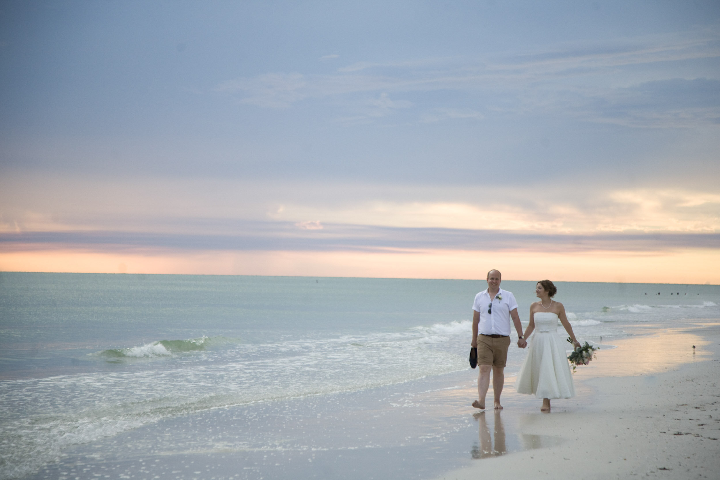 Florida_AnnaMaria_Beach_Wedding_Photographer-4.jpg