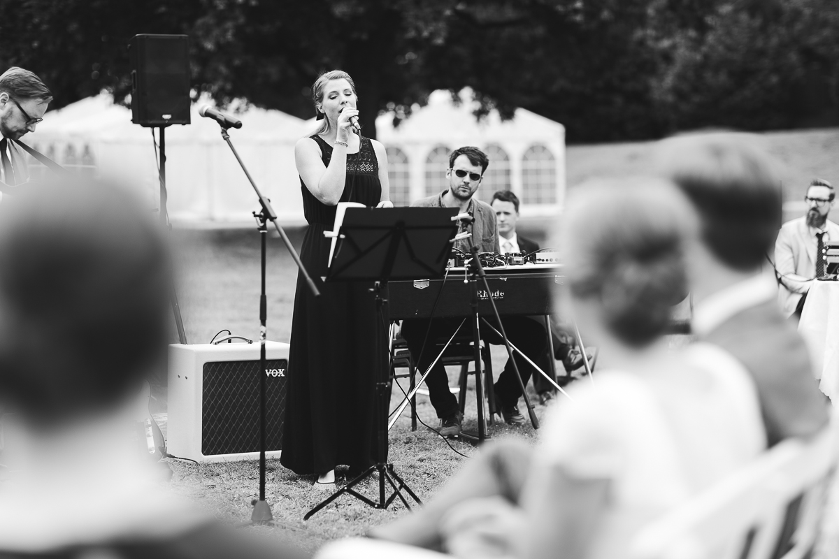 Hochzeitsfotograf Le Hai Linh Koeln Duesseldorf Bonn Zirkushochzeit Vintagehochzeit Sommerhochzeit 062.jpg