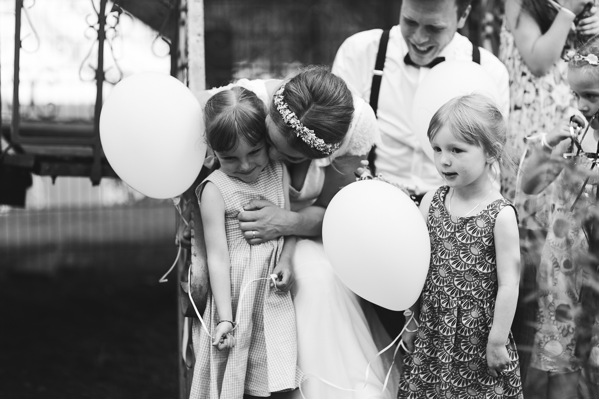 Hochzeitsfotograf Le Hai Linh Koeln Duesseldorf Bonn Zirkushochzeit Vintagehochzeit Sommerhochzeit 125.jpg