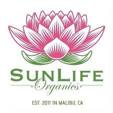 <p><strong>Sunlife Organics</strong><i>→</i></p>