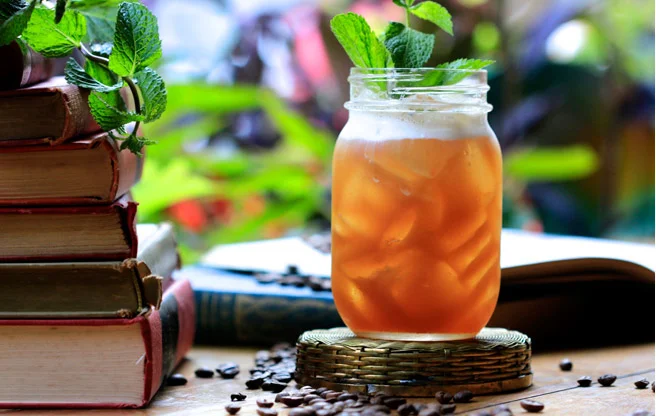 toronto-drinks-cold-brew-coffee-cocktails-drake-one-fifty.jpg