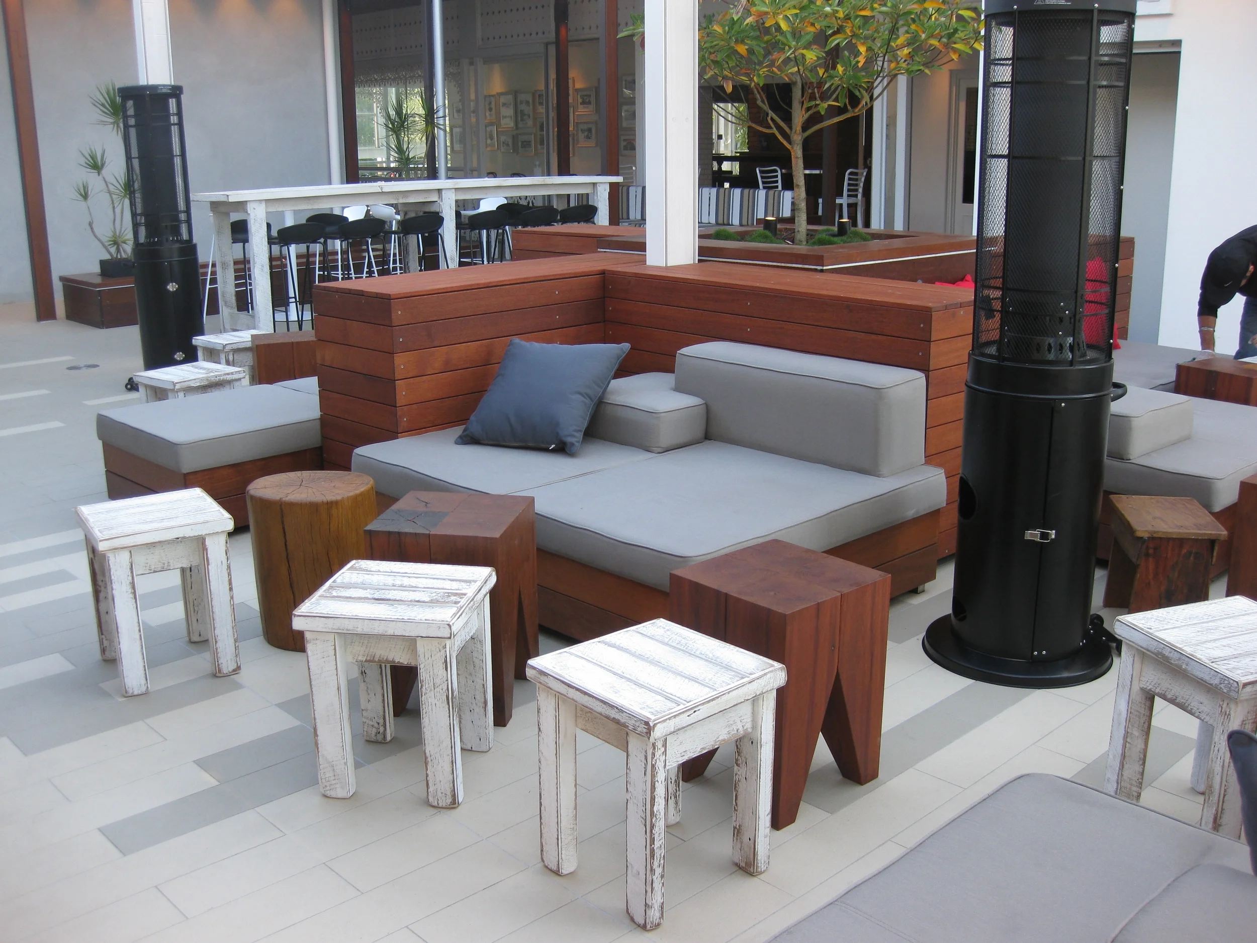 recycled timber outdoor stool pole (2).jpg