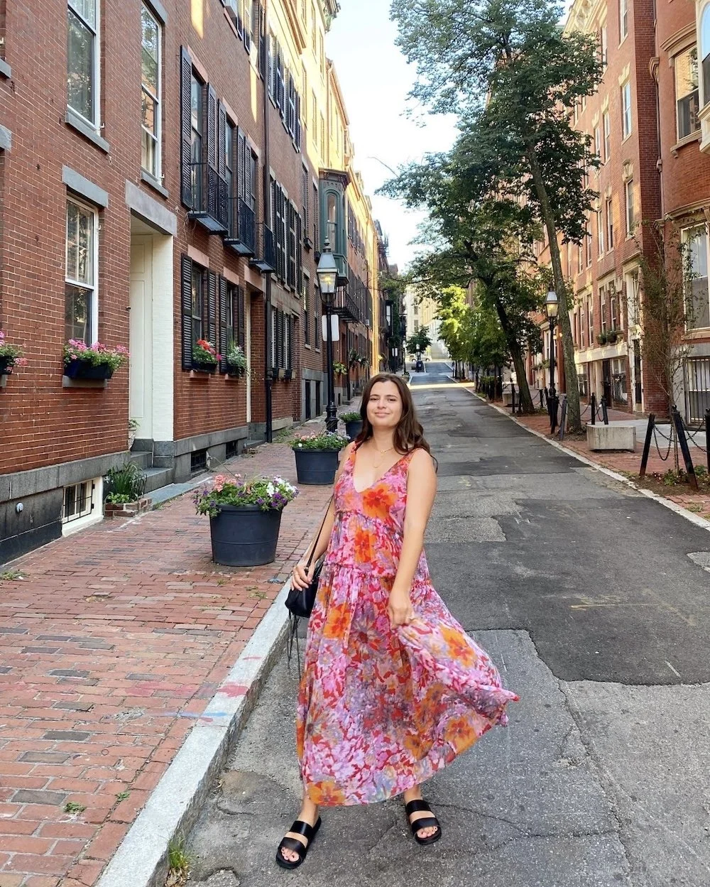 Keep Calm and Chiffon Blogger Austen Tosone shares The Summer Outfits Ideas - in photo: Austen wearing Loose Maxi Dress and Layered Necklace