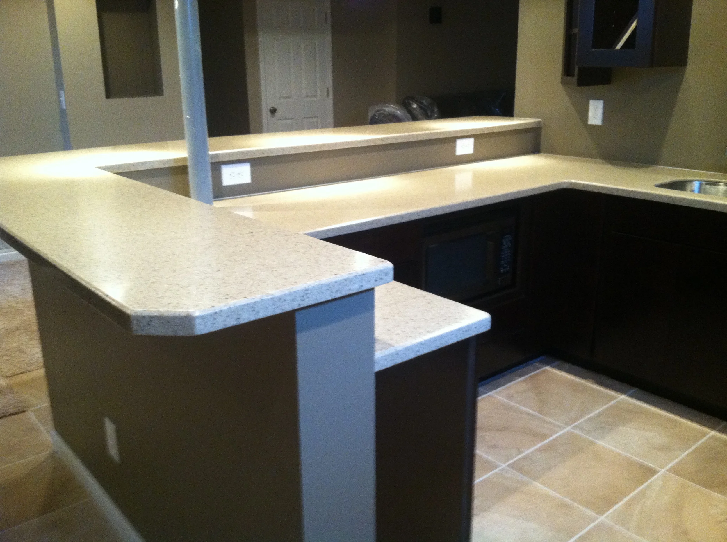 BELLANY BY HIMACS SOLID SURFACE