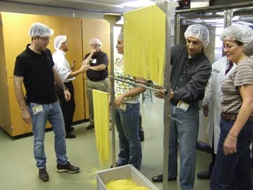 09pastaintl10.JPG