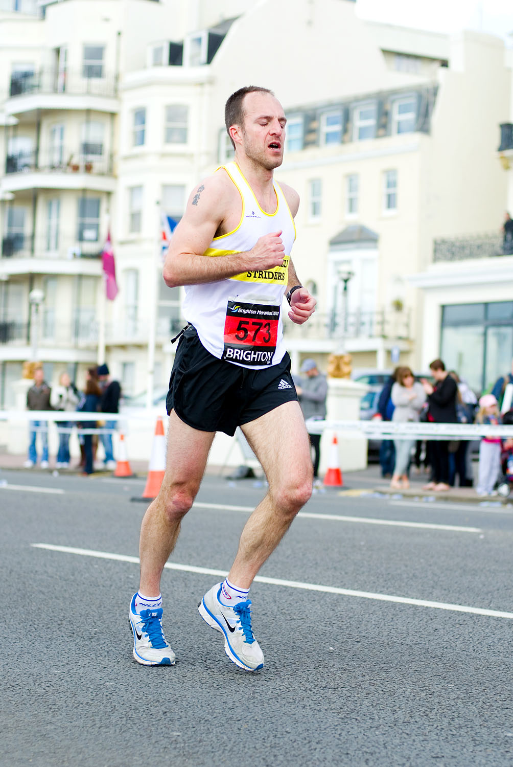  Brighton Marathon 2012 - Mile 24.75 