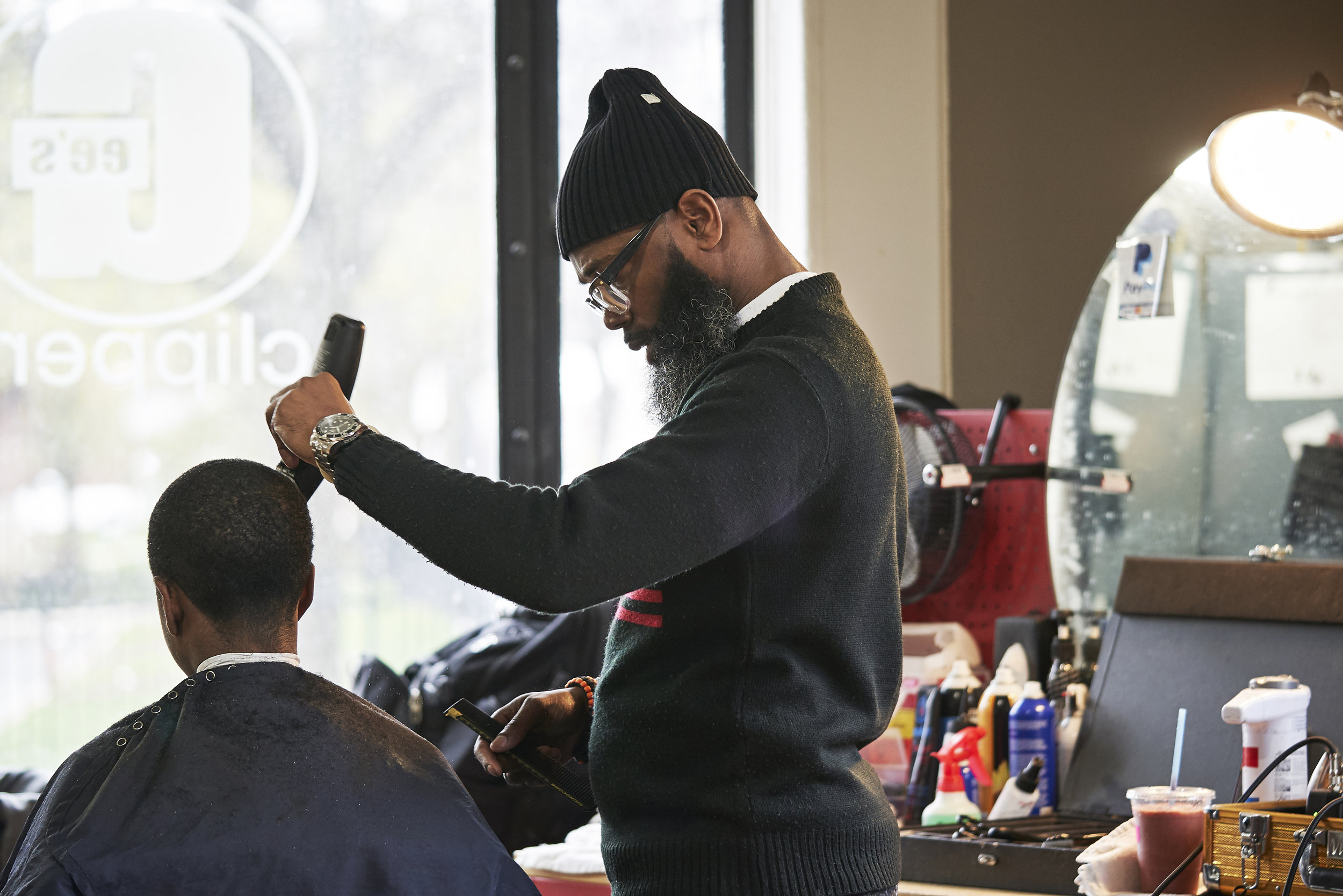 Bloodgood Foto — How Milwaukee Barber Shops Open Conversations for