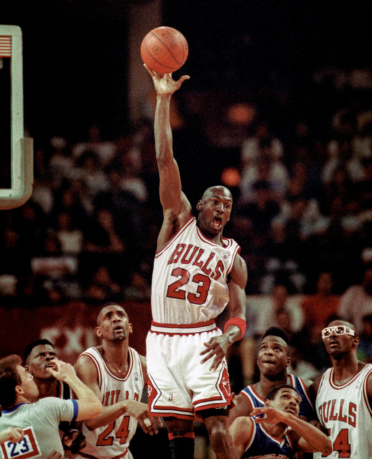  “Michael Jordan, Bulls” Chicago, IL 