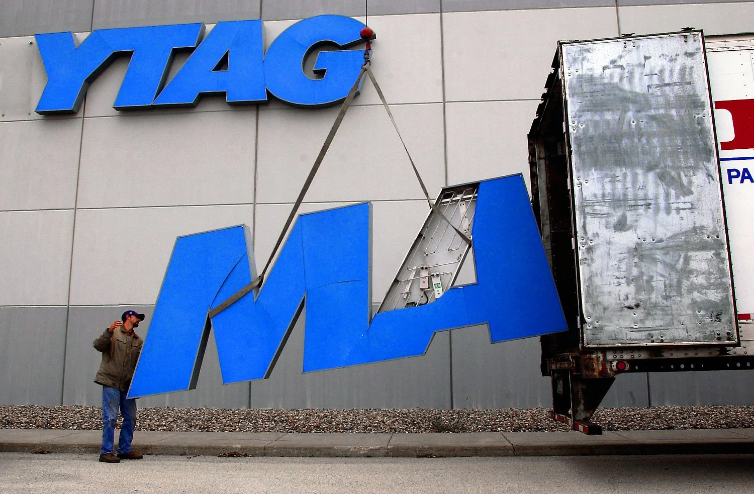  “Maytag Closes” Galesburg, IL  