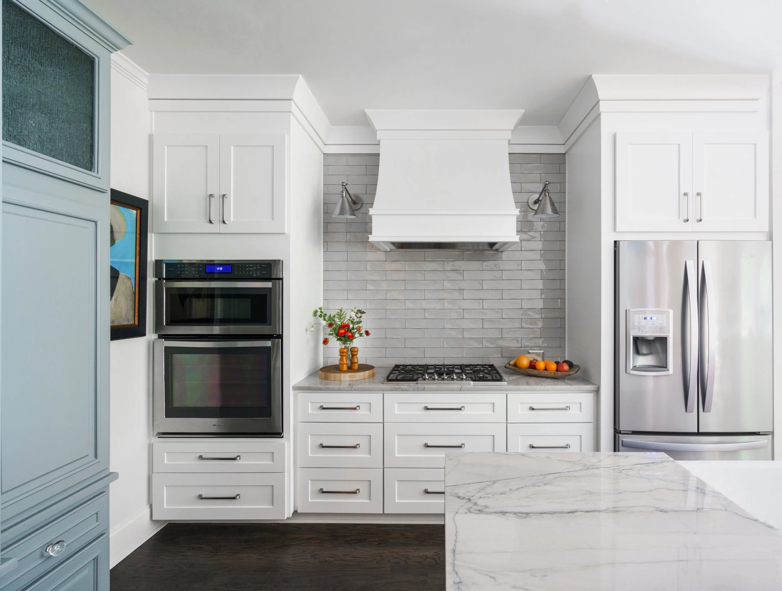 Debbie kitchen.JPG