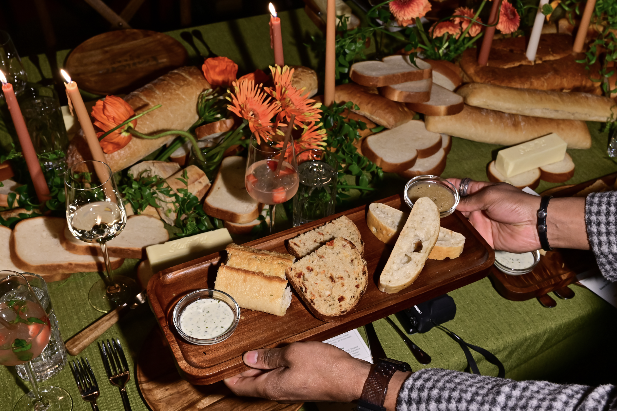  For the launch of Panera Bread’s new Salad Stuffers, we brought the carbs and the creativity with a bread-inspired dinner featuring a bread chandelier, custom butter, and personalized bread knives.  